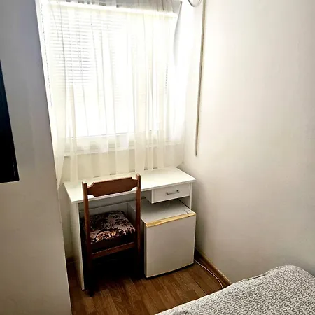 Bed & Breakfast Pansion 3*