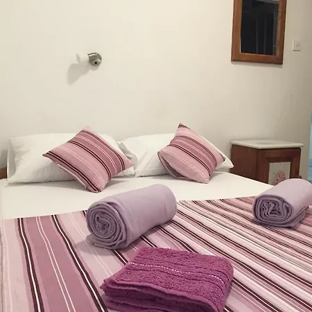 Bed & Breakfast Pansion 3*