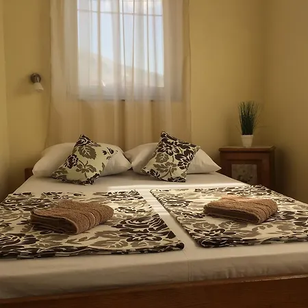 Bed & Breakfast Pansion 3*