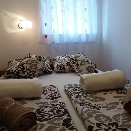 Pansion 3* Mostar